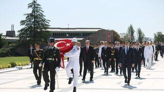 Devlet Mezarlığı'nda '30 Ağustos' töreni! Bu yıl bir ilke imza atıldı