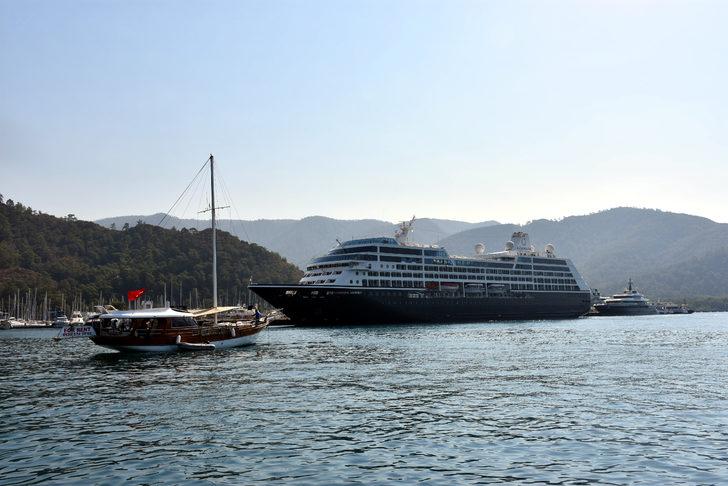 "Azamara Journey" Marmaris Limanı'na yanaştı G2