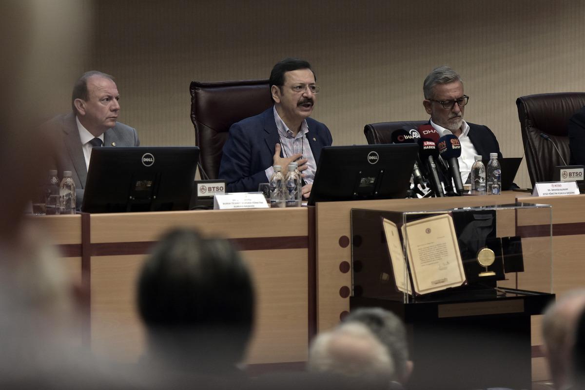 TOBB Başkanı Hisarcıklıoğlu "Bursa İş D&uuml;nyası ile İstişare Toplantısı"nda konuştu: