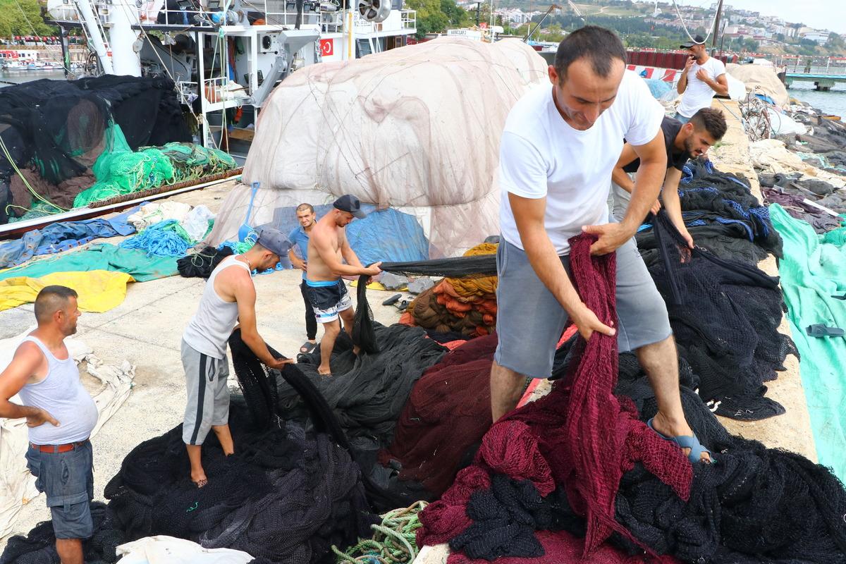 Karadenizli tayfalar yeni sezona Tekirdağ'da "vira bismillah" diyecek