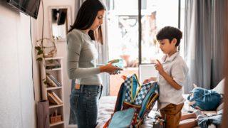 Çocuğunuzun okul çantasını hazırlarken atlamamanız gereken ürün önerileri