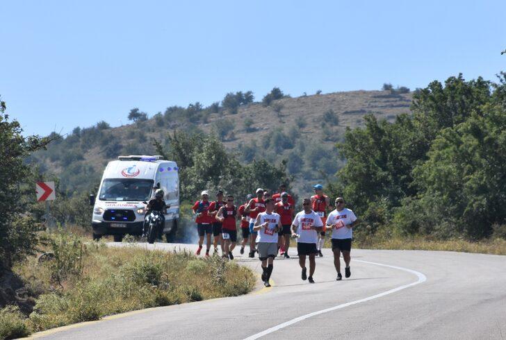 Zafer Ultra Maratonu, Kocatepe'den başladı G3