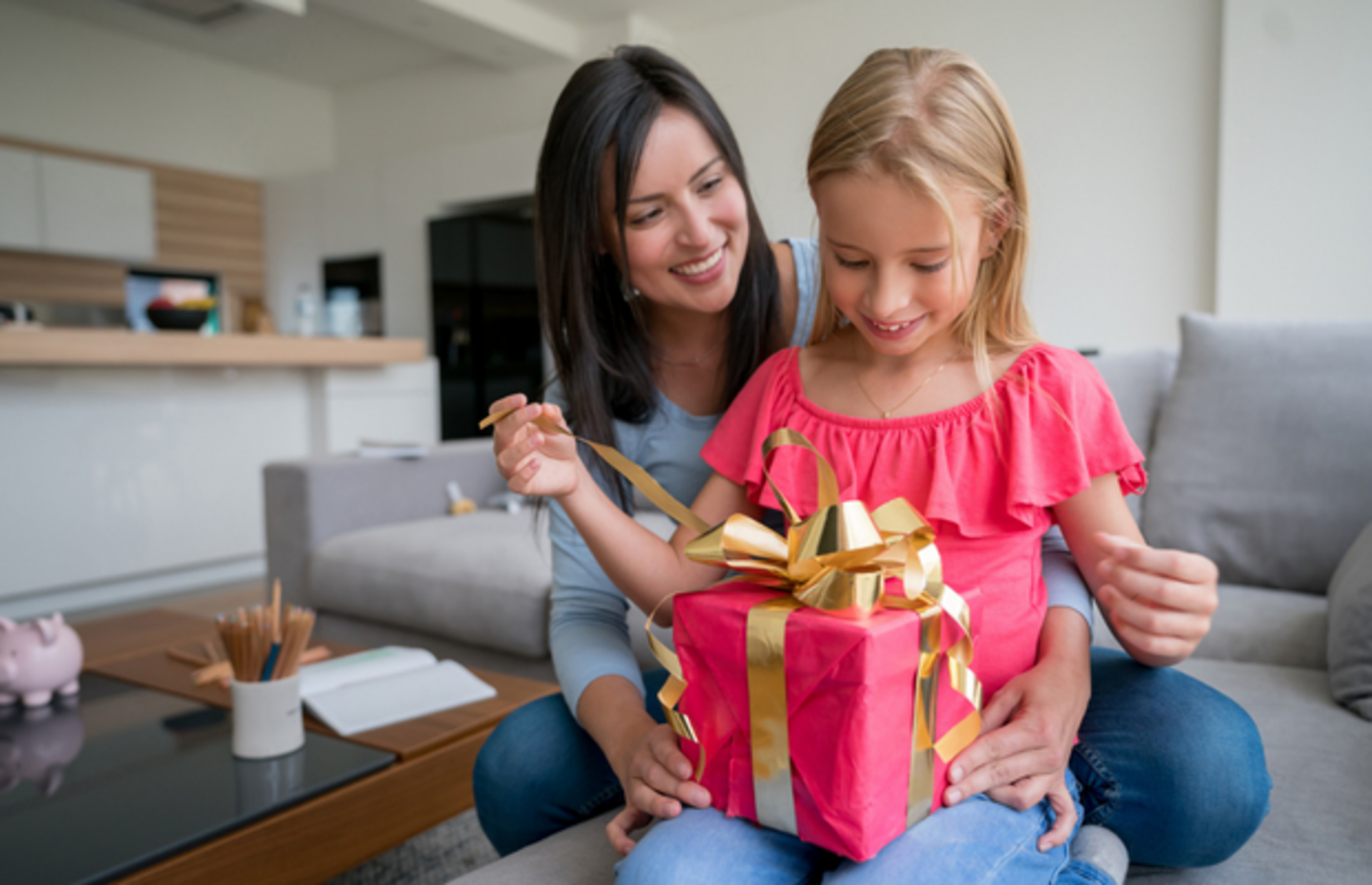 Okula dönüşte çocuklarınızı çok sevindirecek harika hediye önerileri