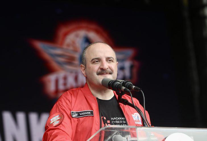 TEKNOFEST Yönetim Kurulu Başkanı Bayraktar, Samsun'da konuştu: (1) G2