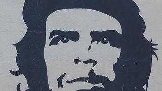 Che Guevara'nın oğlu Camilo Guevara hayatını kaybetti