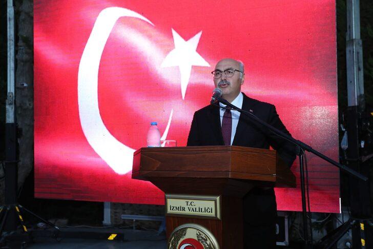İzmir Valiliğinden 30 Ağustos Zafer Bayramı resepsiyonu G1