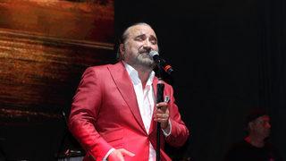Volkan Konak, Manisa'da konser verdi