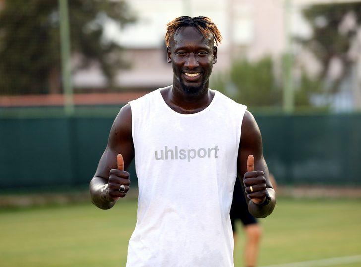 Alanyaspor, Başakşehir maçı hazırlıklarına başladı G3