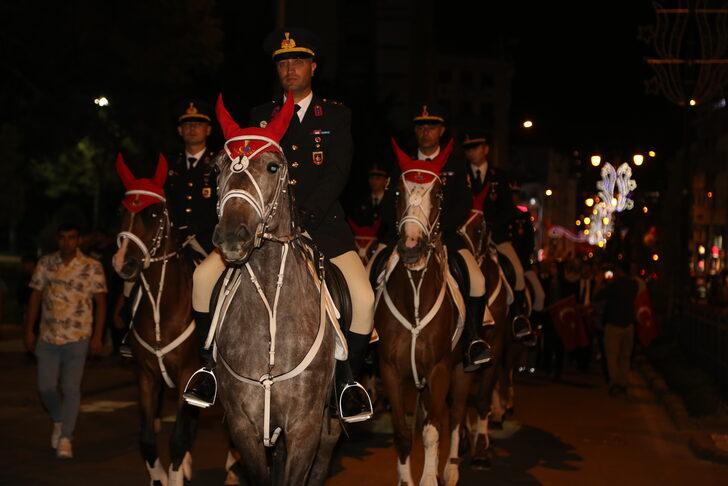 Nevşehir'de fener alayı ve konser düzenlendi G3