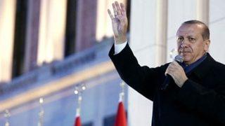 'Trenden inenler' kim? Ertuğrul Özkök'ten 'tam liste'