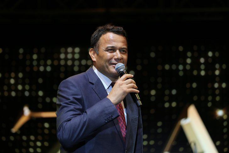 Zara 30 Ağustos Zafer Bayramı’nda Kaş’ta konser verdi G2