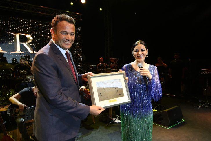 Zara 30 Ağustos Zafer Bayramı’nda Kaş’ta konser verdi G3