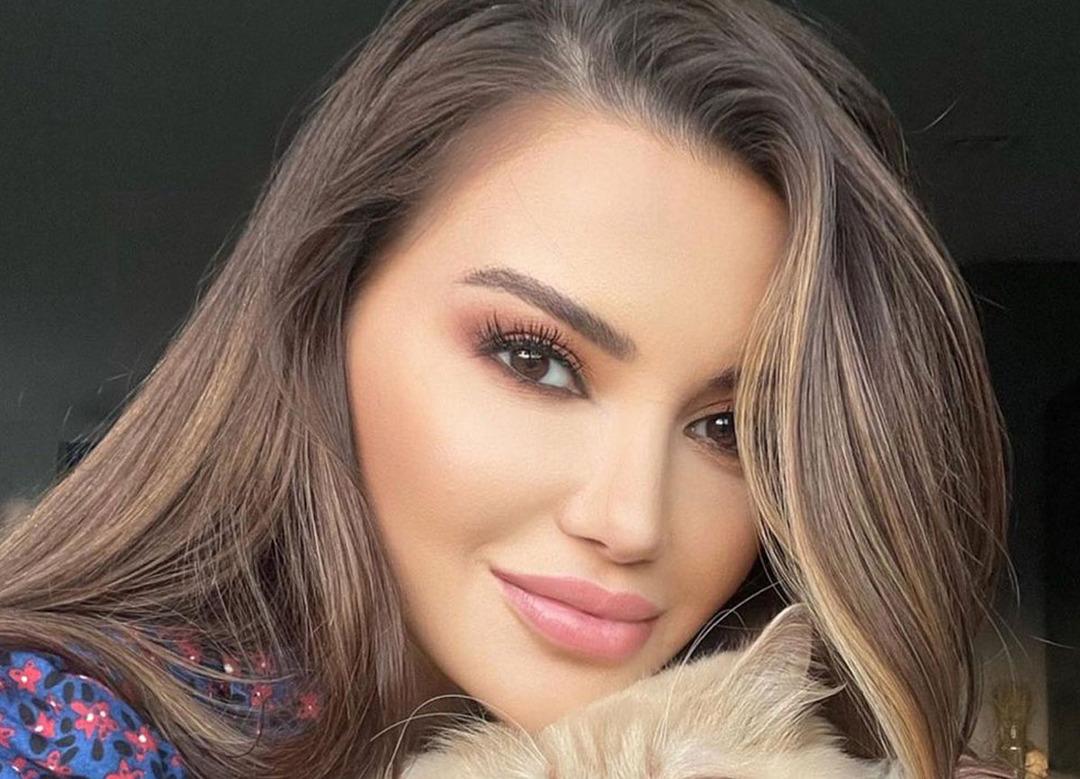 Esra Ezmeci'ye gelen akılalmaz soru şaşkına &ccedil;evirdi! "Baldızımla ilişkim oldu! Sonra ablasıyla... Şimdi de..."