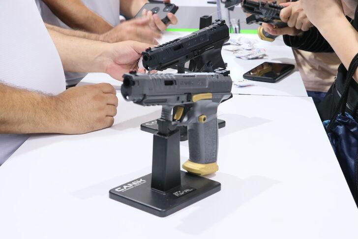 ABD'de yılın tabancası ödülünü kazanan CANiK, ürünlerini TEKNOFEST KARADENİZ'de sergiliyor G2
