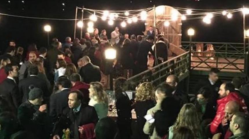 Cem Yılmaz Abant'ta Nikah Şahidi Oldu Kimleri Evlendirdi!