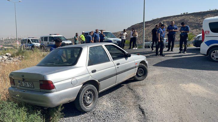 Kayseri'de "dur" ihtarına uymayarak kaçan otomobildeki iki kişi yakalandı G2