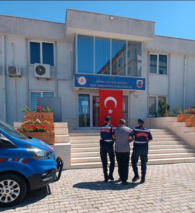 Antalya'daki uyuşturucu operasyonunda 2 şüpheli yakalandı