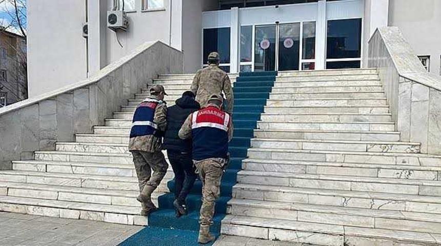 Iğdır'da terör örgütü üyeliğinden aranan firari hükümlü yakalandı
