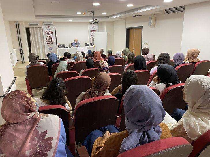 TDV'nin Özel Destek Akademi Yaz Kampı seminerlerle başladı G2