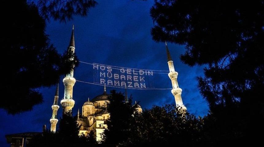 Ramazan ayı ne zaman başlıyor? İlk oru&ccedil; hangi g&uuml;n tutulacak? (2017 Dini g&uuml;nler takvimi)