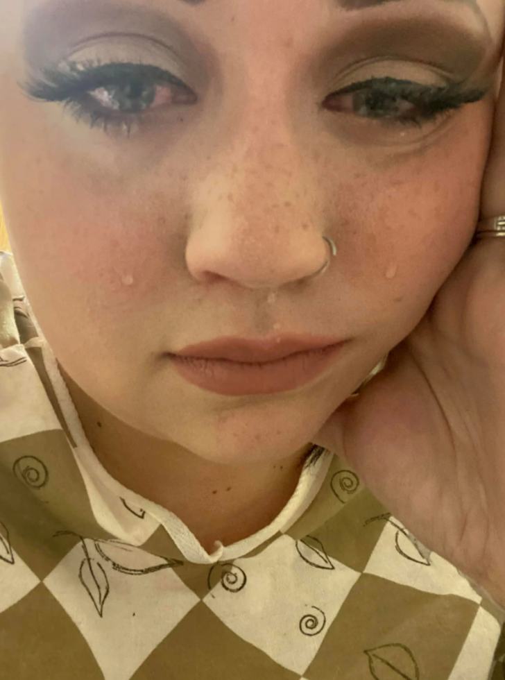 Sadece 10 dakika ayakta durabiliyor! Hastalığı doktorları şoke etti: Yerçekimine alerjim var G5