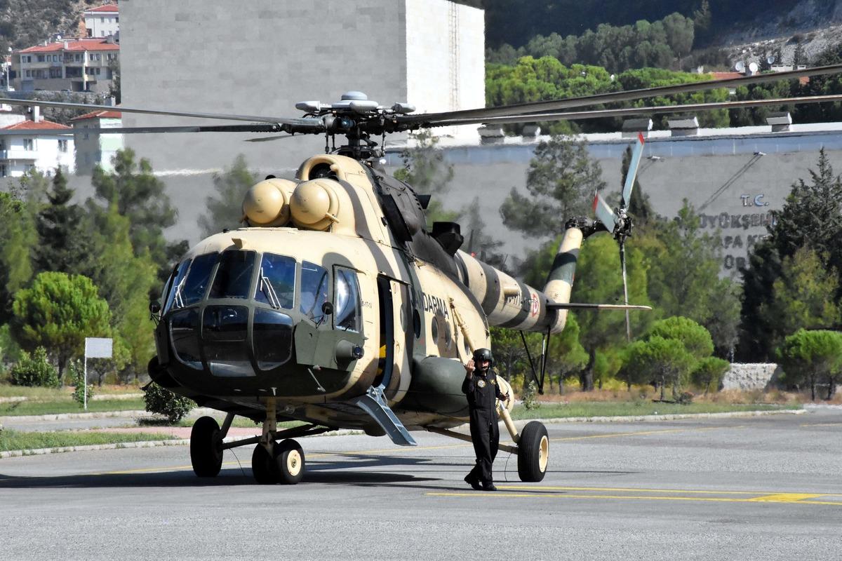 Muğla'da helikopter destekli trafik denetimi yapıldı
