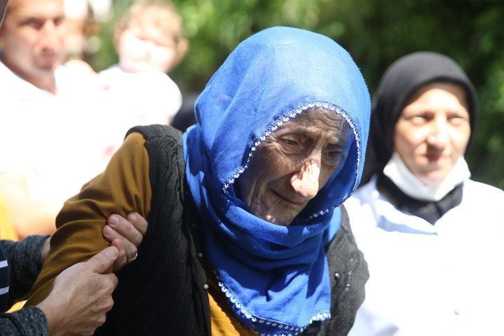 Ordulu üçüz ninelerden Emriye Sarı, son yolculuğuna uğurlandı G5