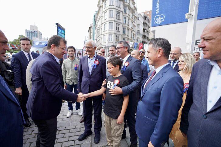 Taksim'de İBB'nin "Sevgi Soysal Kütüphanesi" törenle açıldı G2