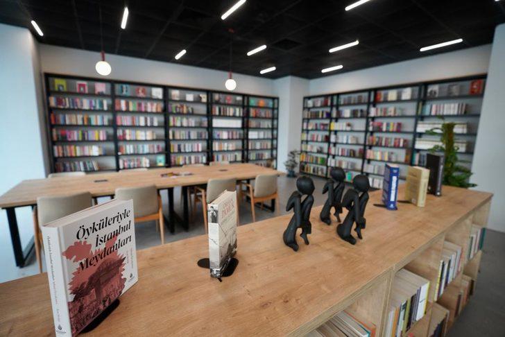 Taksim'de İBB'nin "Sevgi Soysal Kütüphanesi" törenle açıldı G5