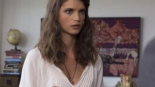 Cannes ödüllü ünlü oyuncu Charlbi Dean Kriek 32 yaşında hayatını kaybetti 