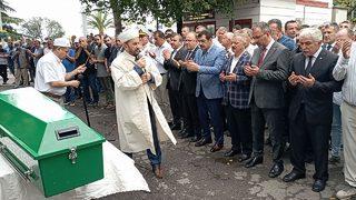 Kütahya'daki törende fenalaşıp ölen gazi oğlu Zonguldak'ta toprağa verildi