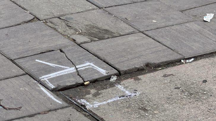 Kocaeli'de aracının başında silahlı saldırıya uğrayan kişi yaralandı G3