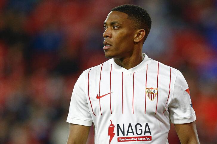 Süper Lig'e geliyor! Dünya yıldızında iş imzaya kaldı G2