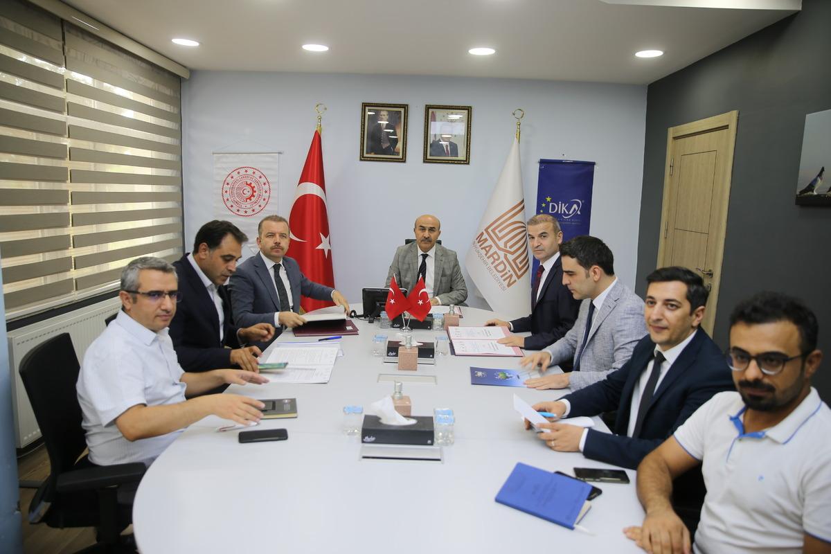 Mardin'de 11,5 milyon lira b&uuml;t&ccedil;eli 2 projenin protokol imza t&ouml;reni yapıldı