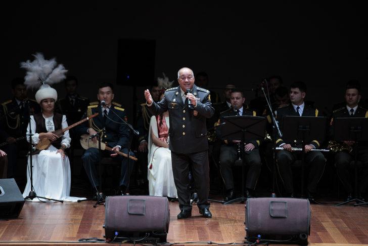 Milli Savunma Bakanı Akar ve konuk bakanlar "Siperden Sahneye Müzik" etkinliğine katıldı G4