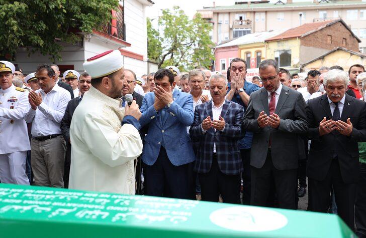 Gençlik ve Spor Bakanı Kasapoğlu, Zonguldak'ta ziyaretlerde bulundu G4