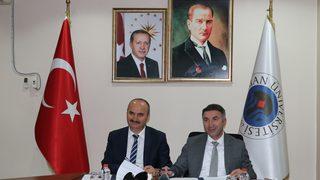 Batman Üniversitesi öğrencilerinin yemeği belediyeden