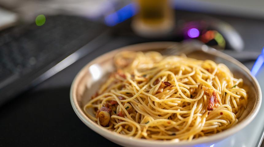 Makarnayı her gün yemek bakın neye sebep oluyor! Sık sık tüketilen makarnanın zararları şaşırtıyor