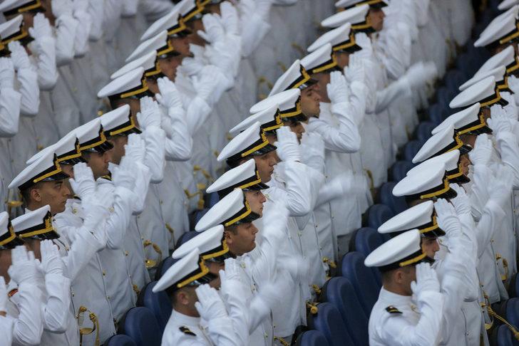 Cumhurbaşkanı Erdoğan, MSÜ Deniz ve Hava Harp Okulu Diploma Alma ve Sancak Devir Teslim Töreni'nde konuştu: (2) G4