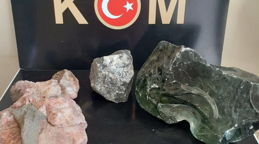 Muğla'da "diaspor taşı" kaçakçılığı yaptığı iddia edilen kişi yakalandı