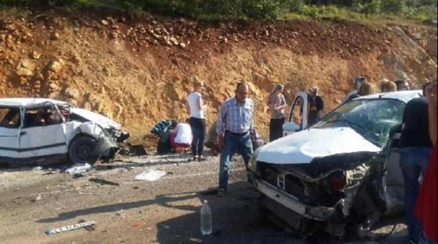 Bilecik'te kaza: 2 ölü, 10 yaralı