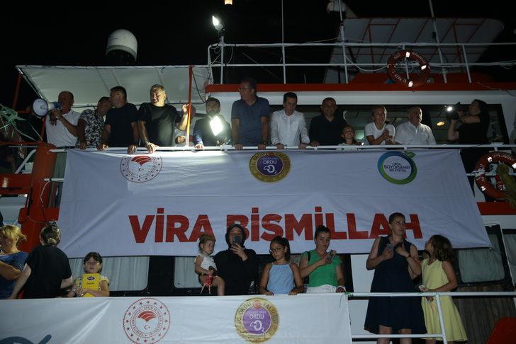 Ordu'da mavi sulara törenle uğurlanan balıkçılar palamuttan umutlu G4