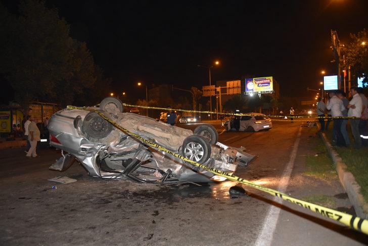 Şanlıurfa'da 2 otomobilin çarpıştığı kazada 1 kişi öldü, 4 kişi yaralandı G2