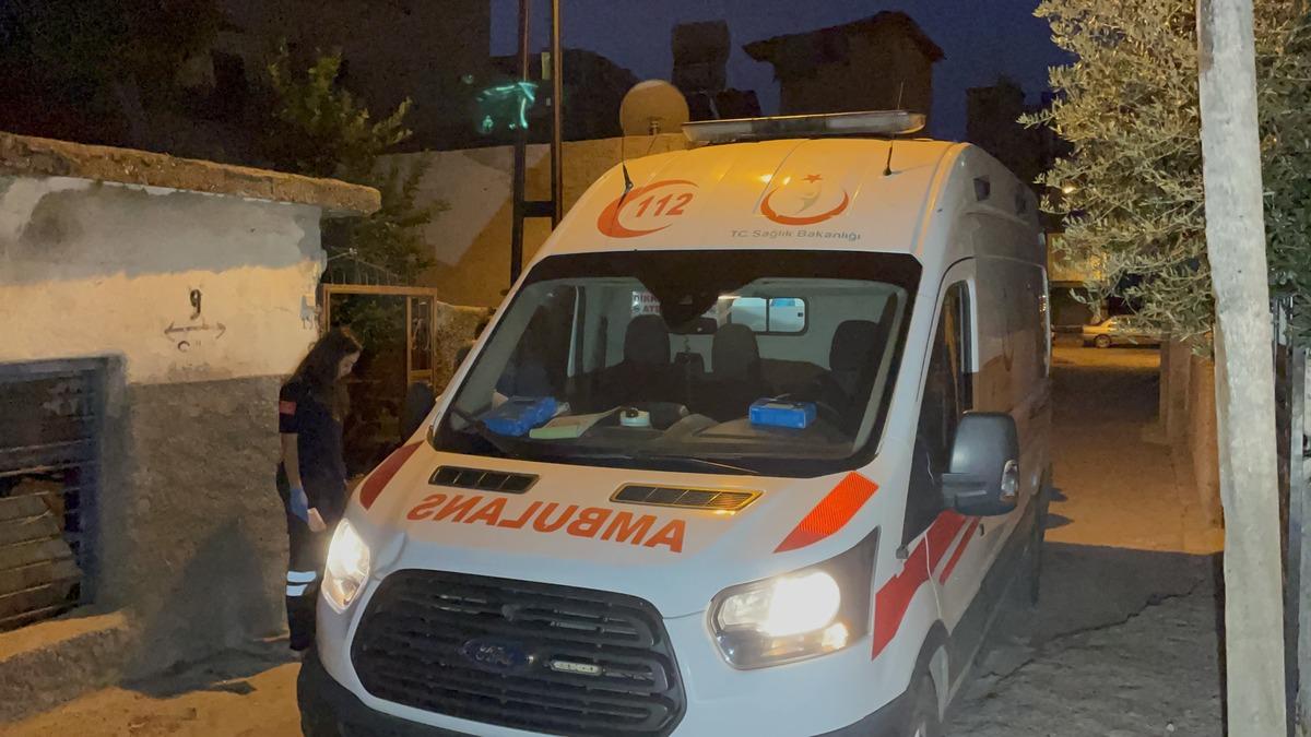 Adana&rsquo;da darbedilip kafasına taşla vurulan kadın &ouml;ld&uuml;