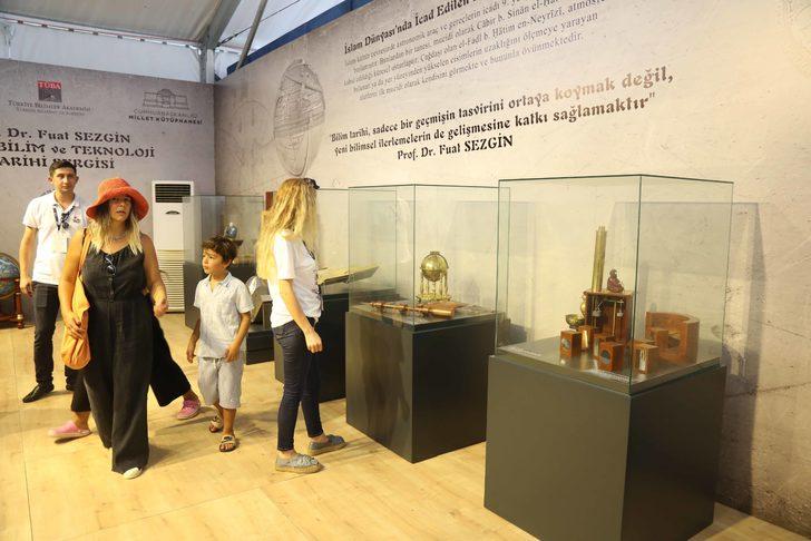 100 Objede İslam Bilim Tarihi Sergisi ilk kez TEKNOFEST'te ziyarete sunuldu G4