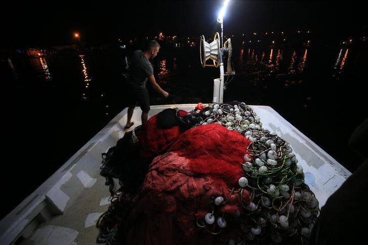 Kıyıköylü balıkçılar, av sezonunun ilk gününde "kara yel" engeline takıldı G4