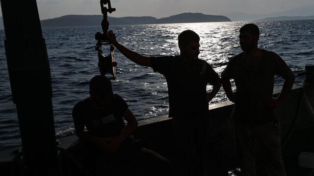 Ege'de balıkçılar ilk avdan mutlu döndü