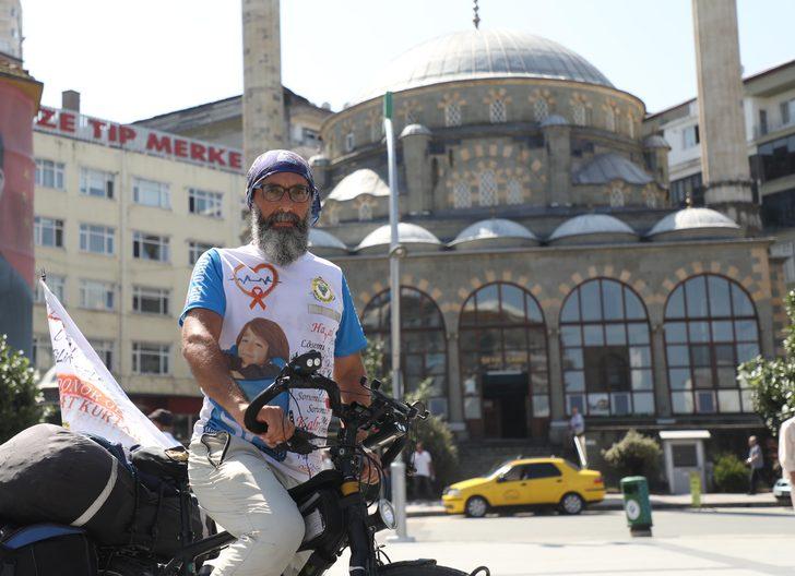 Organ ve kök hücre bekleyen çocuklar için kilometrelerce pedal çeviriyor G3