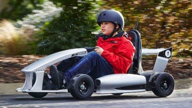 Çocuklar için akıllı go-kart