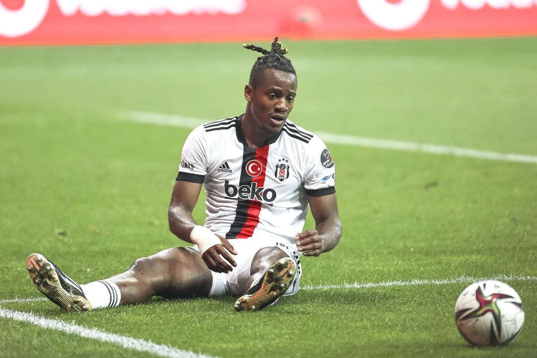 Son dakika: Her şey bir anda değişti! Michy Batshuayi, S&uuml;per Lig'e Fenerbah&ccedil;e ile geri d&ouml;n&uuml;yor!